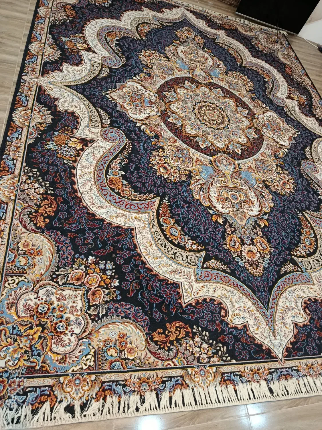 فرش12متری|فرش|لنگرود, |دیوار