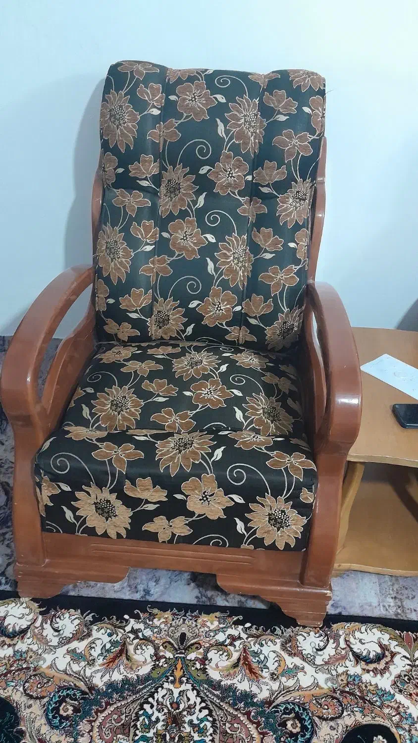 مبل دست دوم|مبلمان خانگی و میز عسلی|خمینی‌شهر, |دیوار