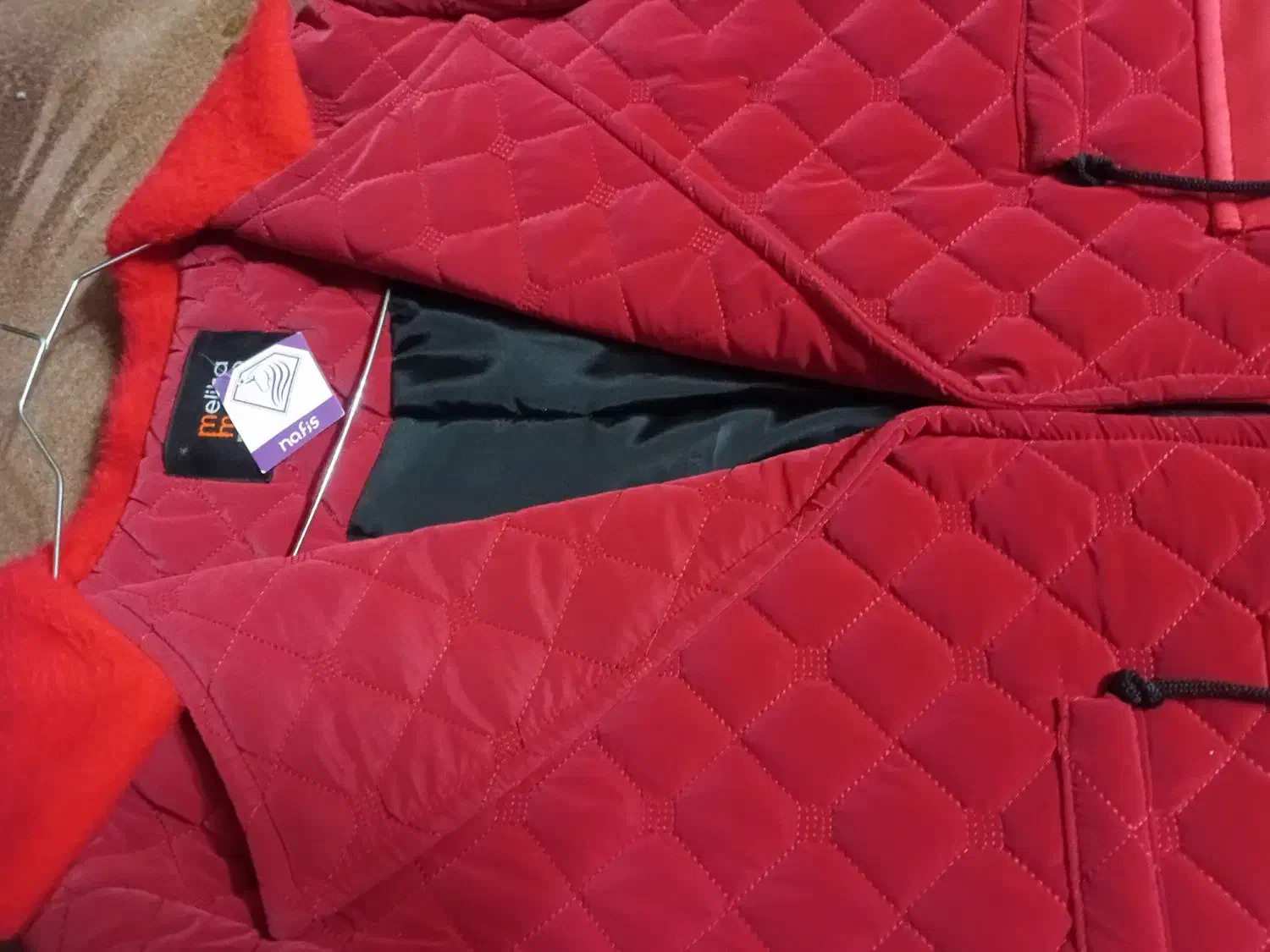 کاپشن زنانه|لباس|شاهین‌شهر, شهرک گلدیس|دیوار