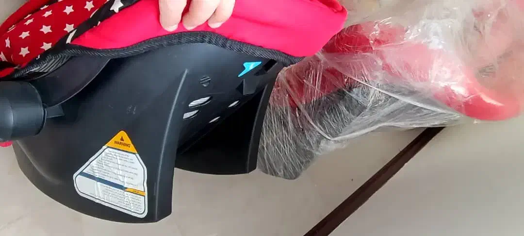 کریر|تخت و صندلی بچه|پردیس, فاز ۱۱|دیوار