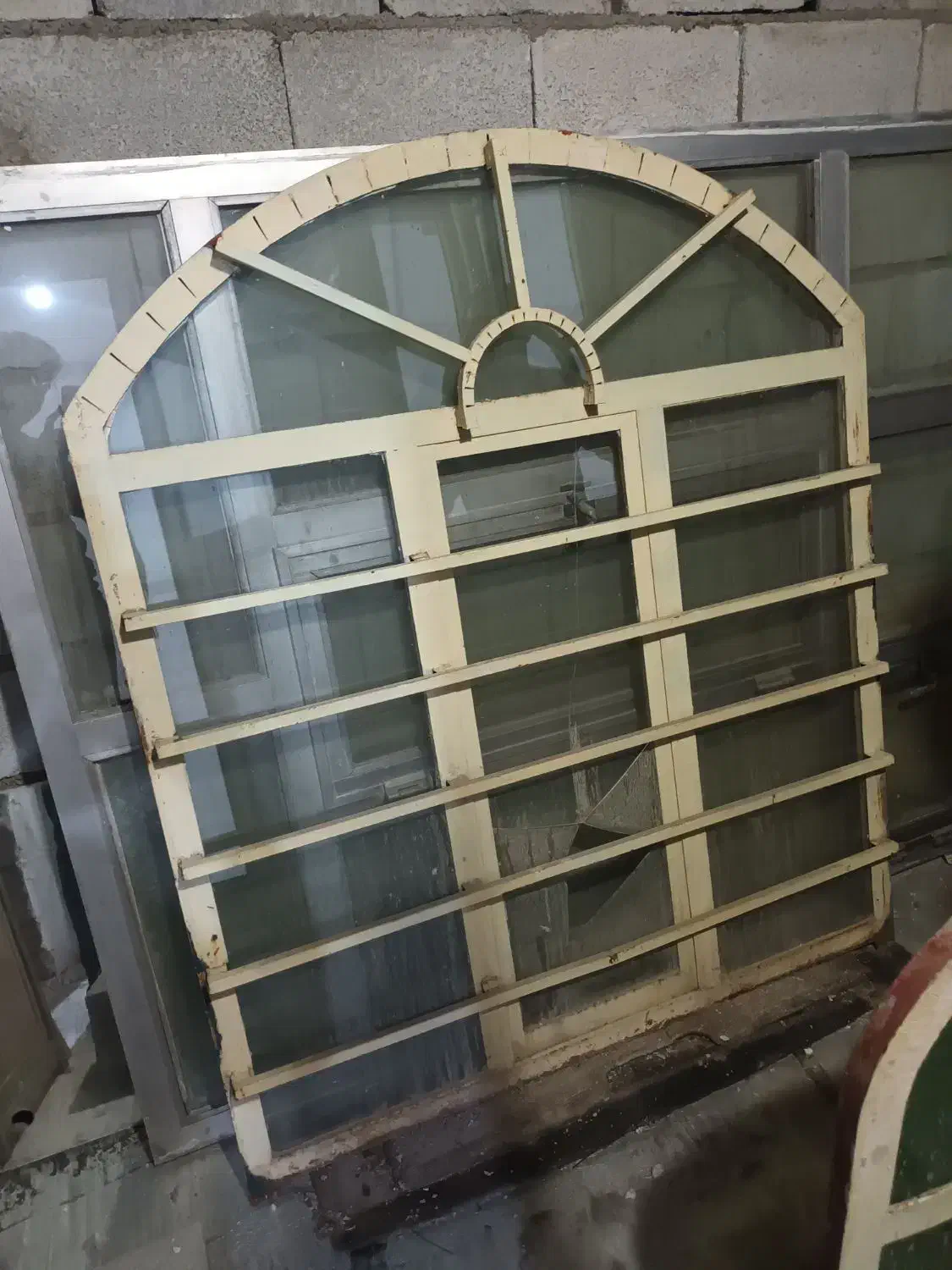 پنجره|مصالح و تجهیزات ساختمان|ارومیه, |دیوار