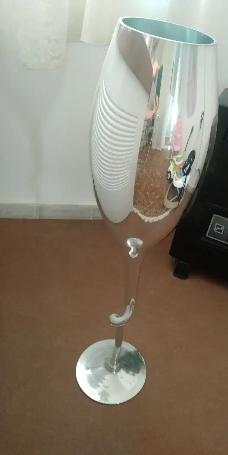 گلدان کروم|گل مصنوعی|سنندج, |دیوار