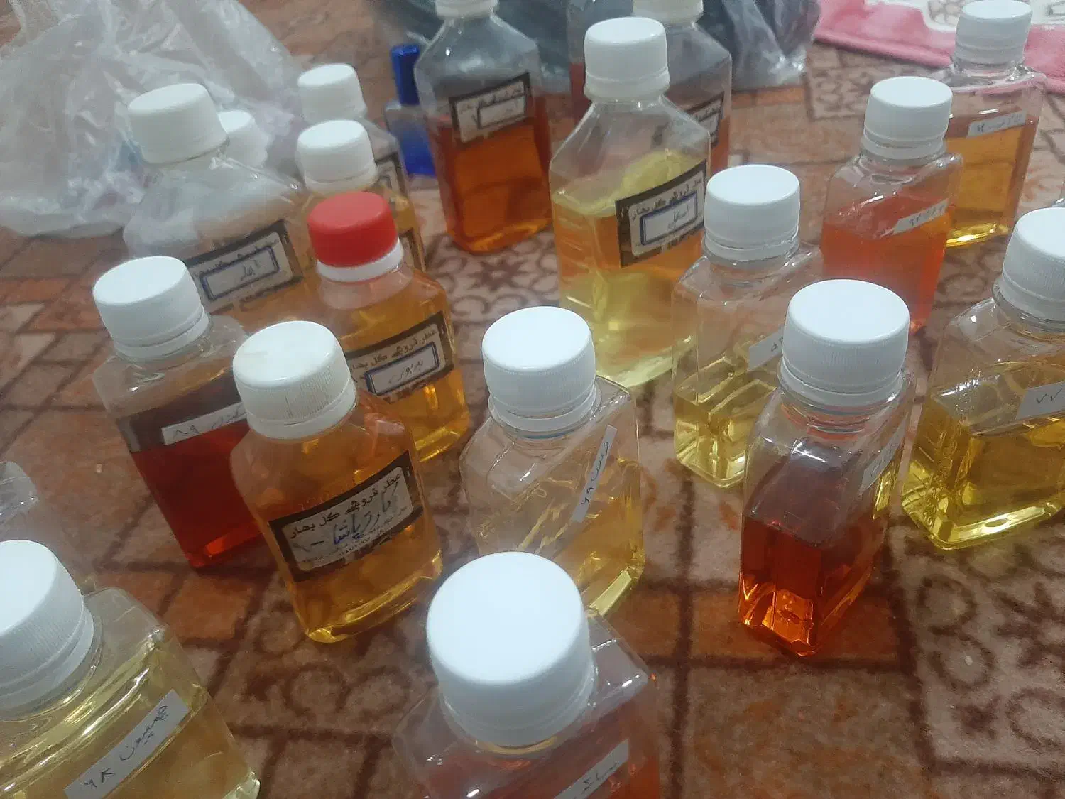 عطر گرمی عمده|آرایشی، بهداشتی، درمانی|فنوج, |دیوار