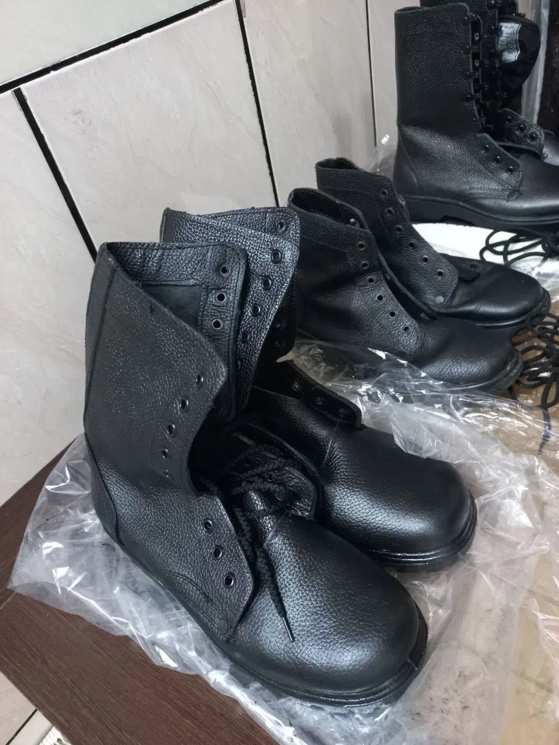 نیم بوت سربازی سایز۴۰/پوتین سربازی۴۳و۴۴نوآکبند|کیف، کفش، کمربند|شیراز, شهرک مطهری|دیوار
