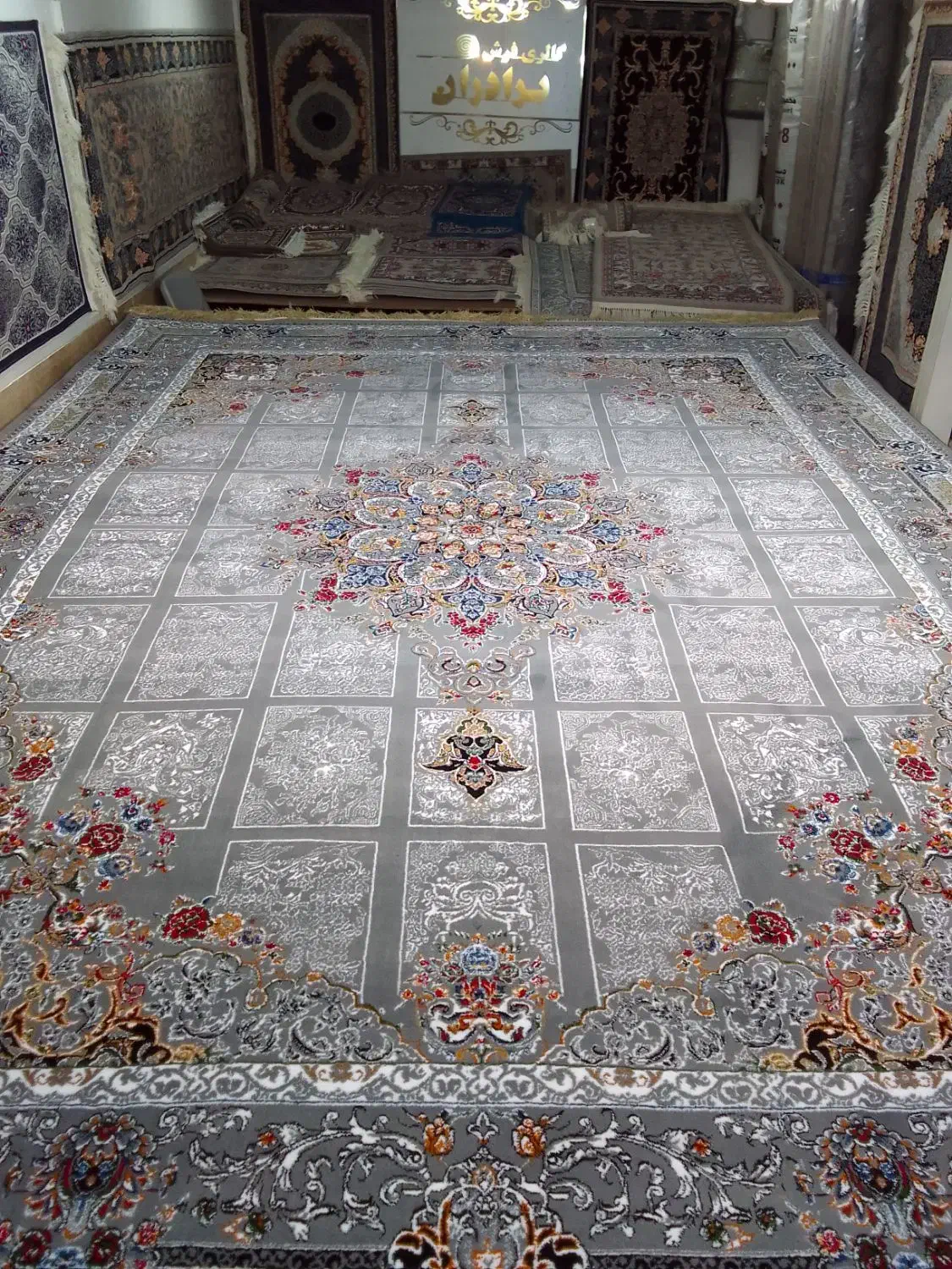 ۱۲ متری جدید|فرش|مشهد, مصلی (کارمندان اول)|دیوار