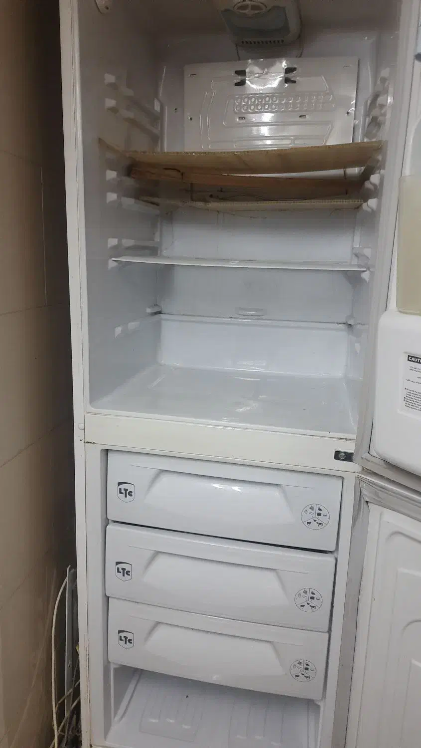 یخچال|یخچال و فریزر|اصفهان, رزمندگان|دیوار