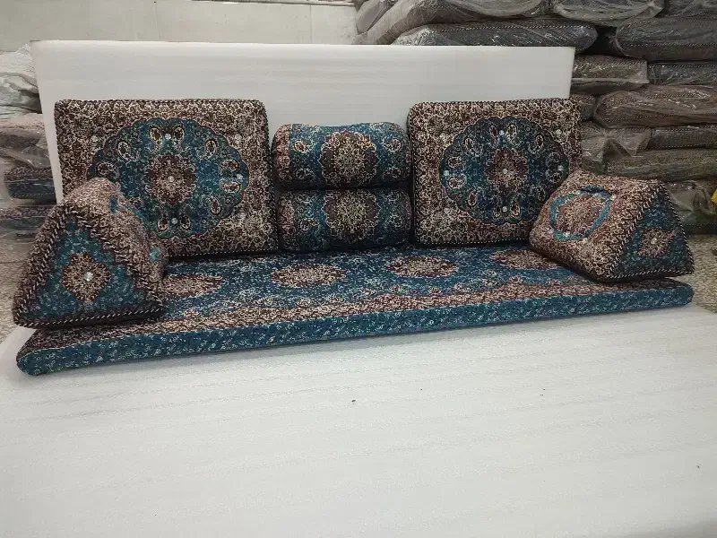 شاه نشین نسترن گردویی|پشتی|قم, نیروگاه|دیوار