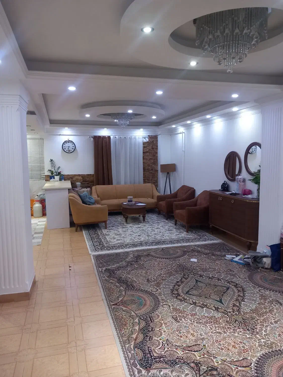 ۹۳متر/سند دار/پارکینگ اختصاصی|فروش آپارتمان|رشت, دروازه لاکان|دیوار