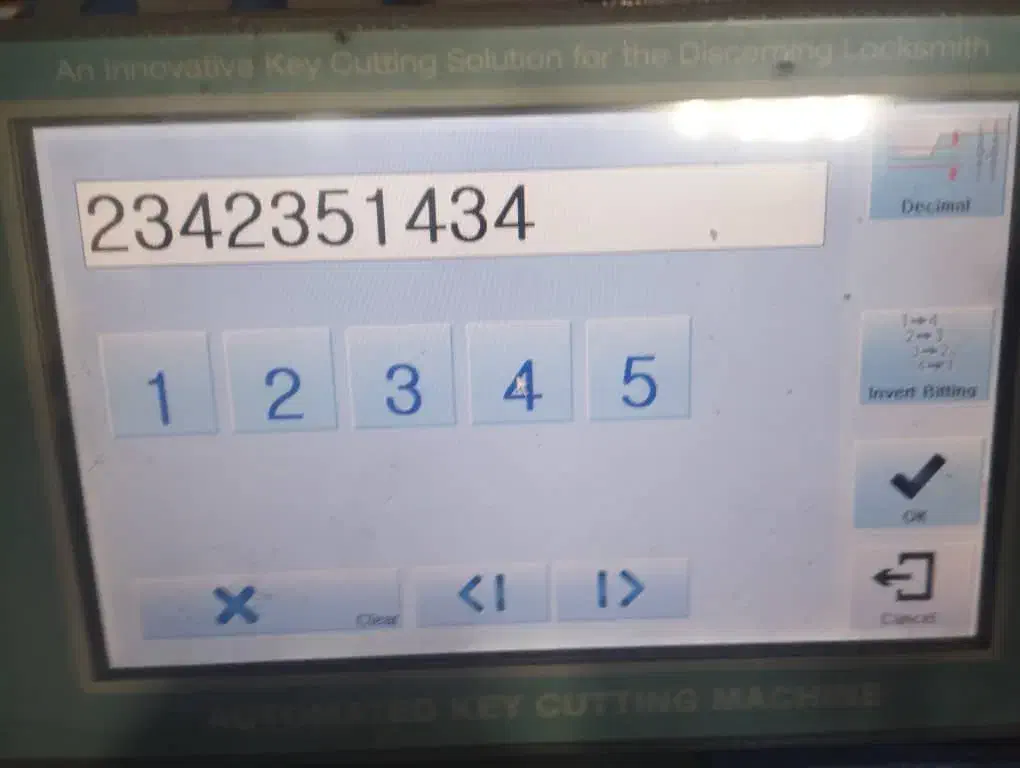 کلید سازی مرکزی صدرا|خدمات پیشه و مهارت|صدرا-فارس, فاز ۱|دیوار