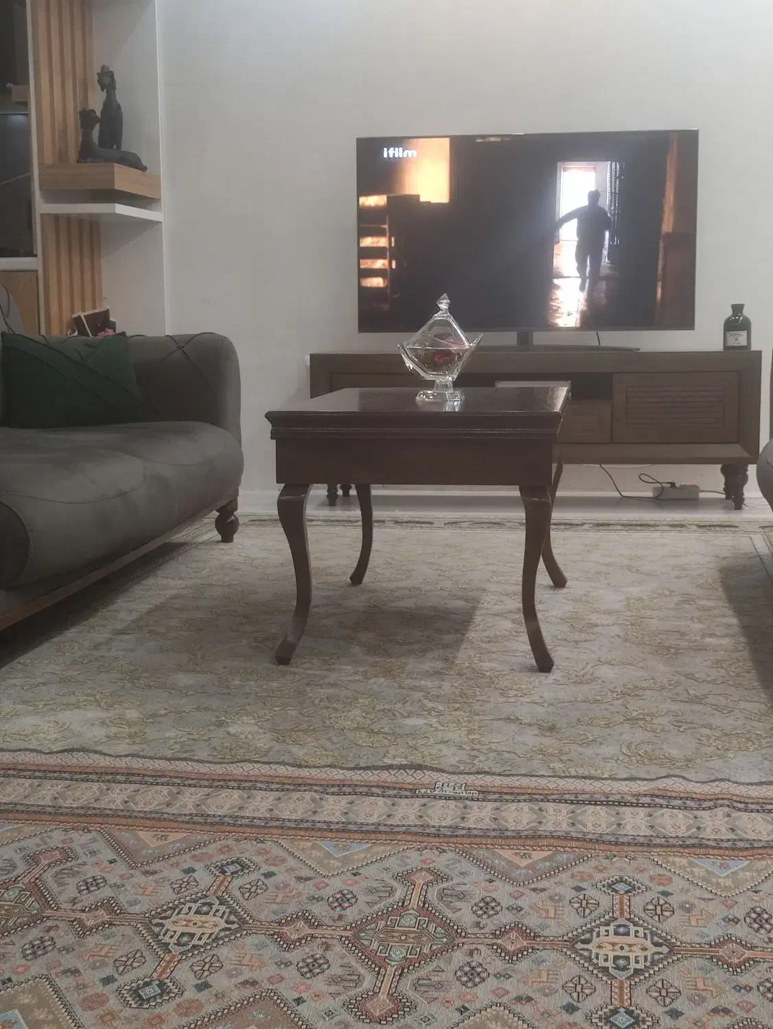 میز عسلی سه تیکه|مبلمان خانگی و میز عسلی|گلبهار, شهر جدید گلبهار|دیوار