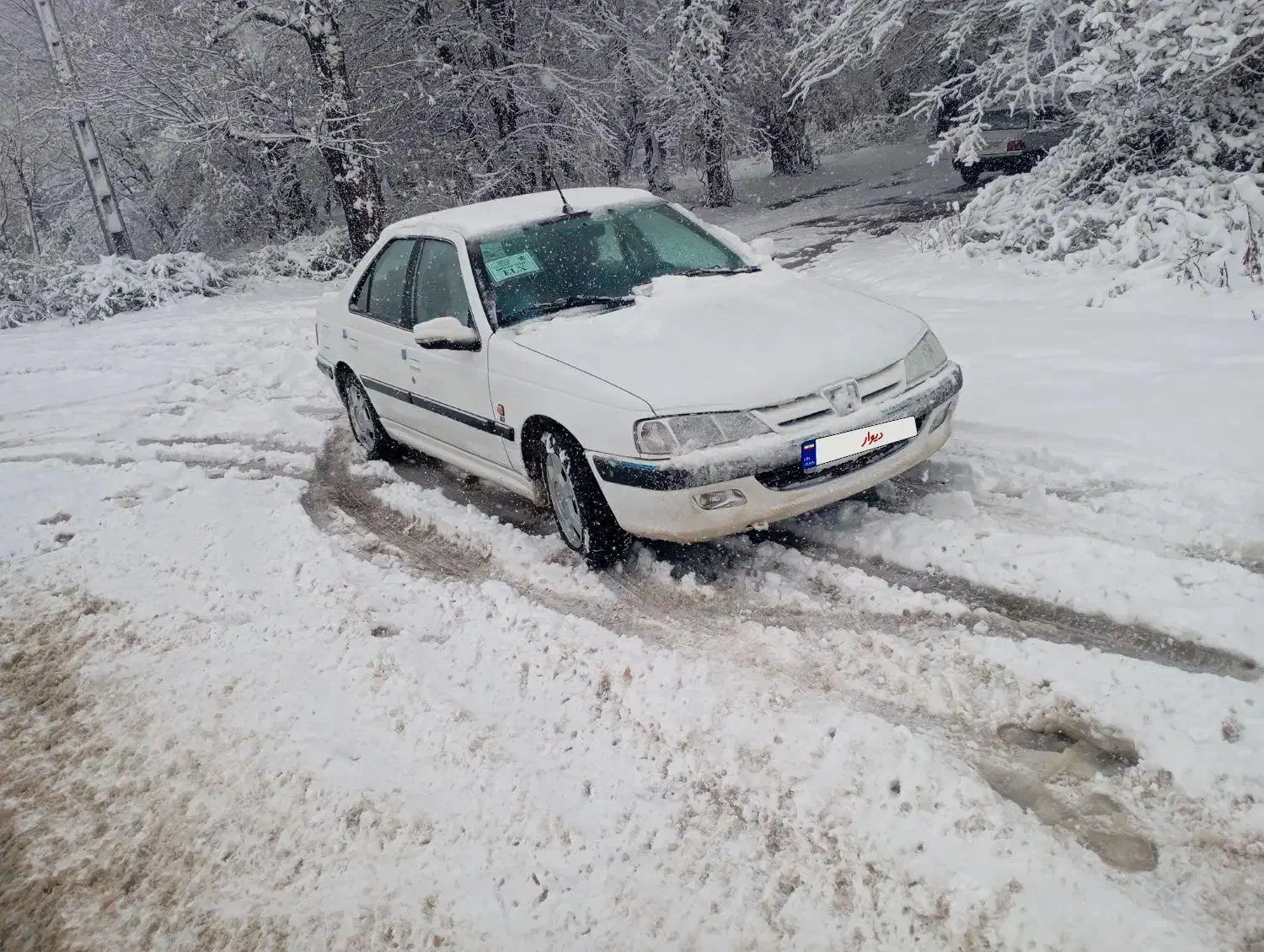 پژو پارس سفید مدل۹۹|خودرو سواری و وانت|علی‌آباد کتول, |دیوار