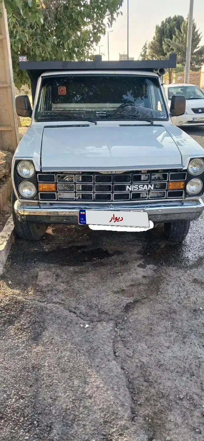 نیسان سفیدمدل ۹۳دوگانه دست|خودرو سواری و وانت|تفرش, |دیوار