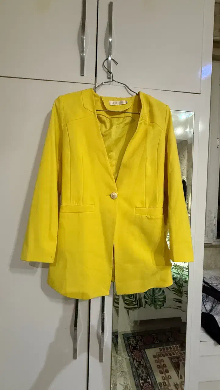 پالتو آستر دار تمیز سایز ۳۸|لباس|مشهد, احمدآباد|دیوار