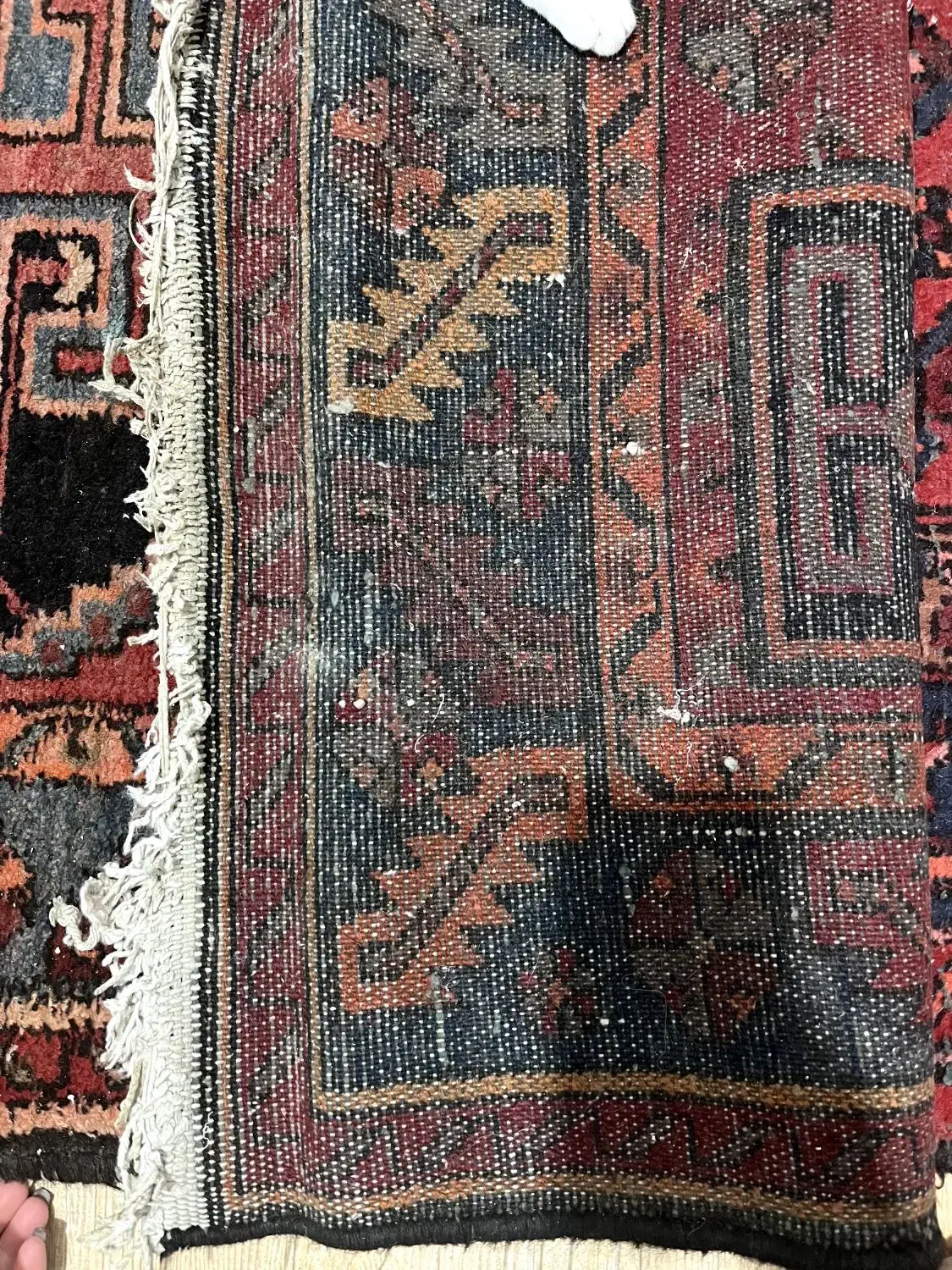 فرش دستباف قدیمی اصیل تبریز|فرش|کرج, حسن آباد|دیوار