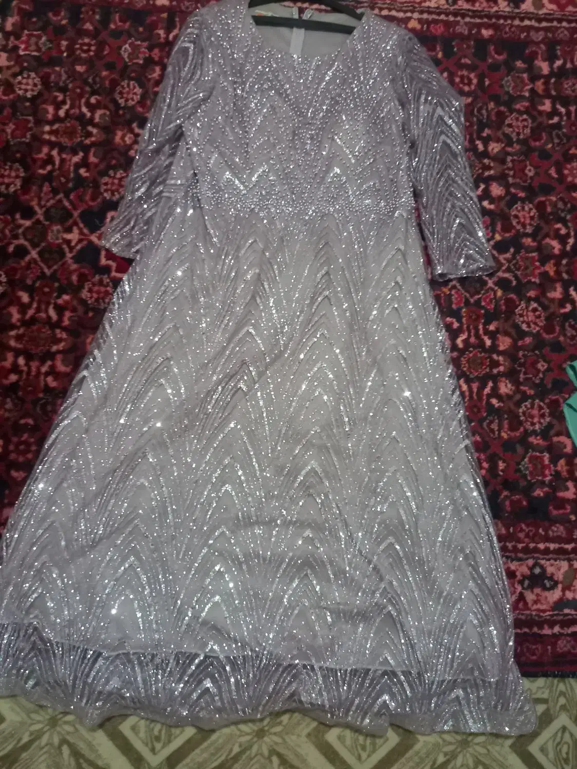 لباس|لباس|تفرش, |دیوار