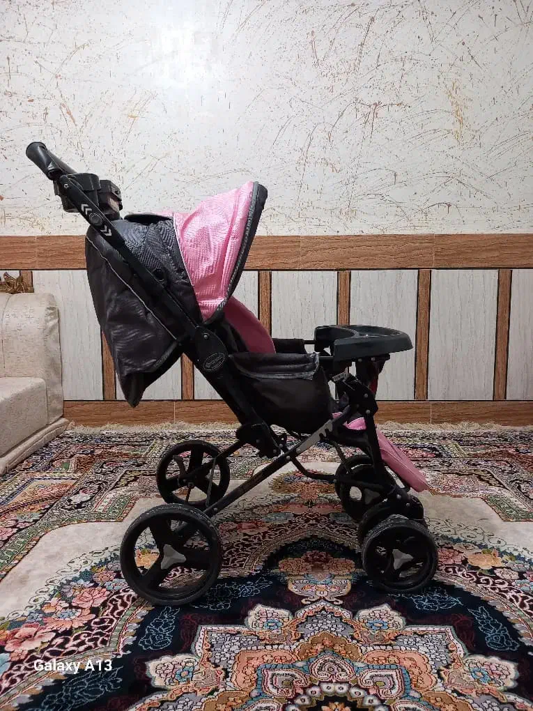 کالسکه و اسب|کالسکه و لوازم جانبی|اهواز, کوی جانبازان(دانش)|دیوار