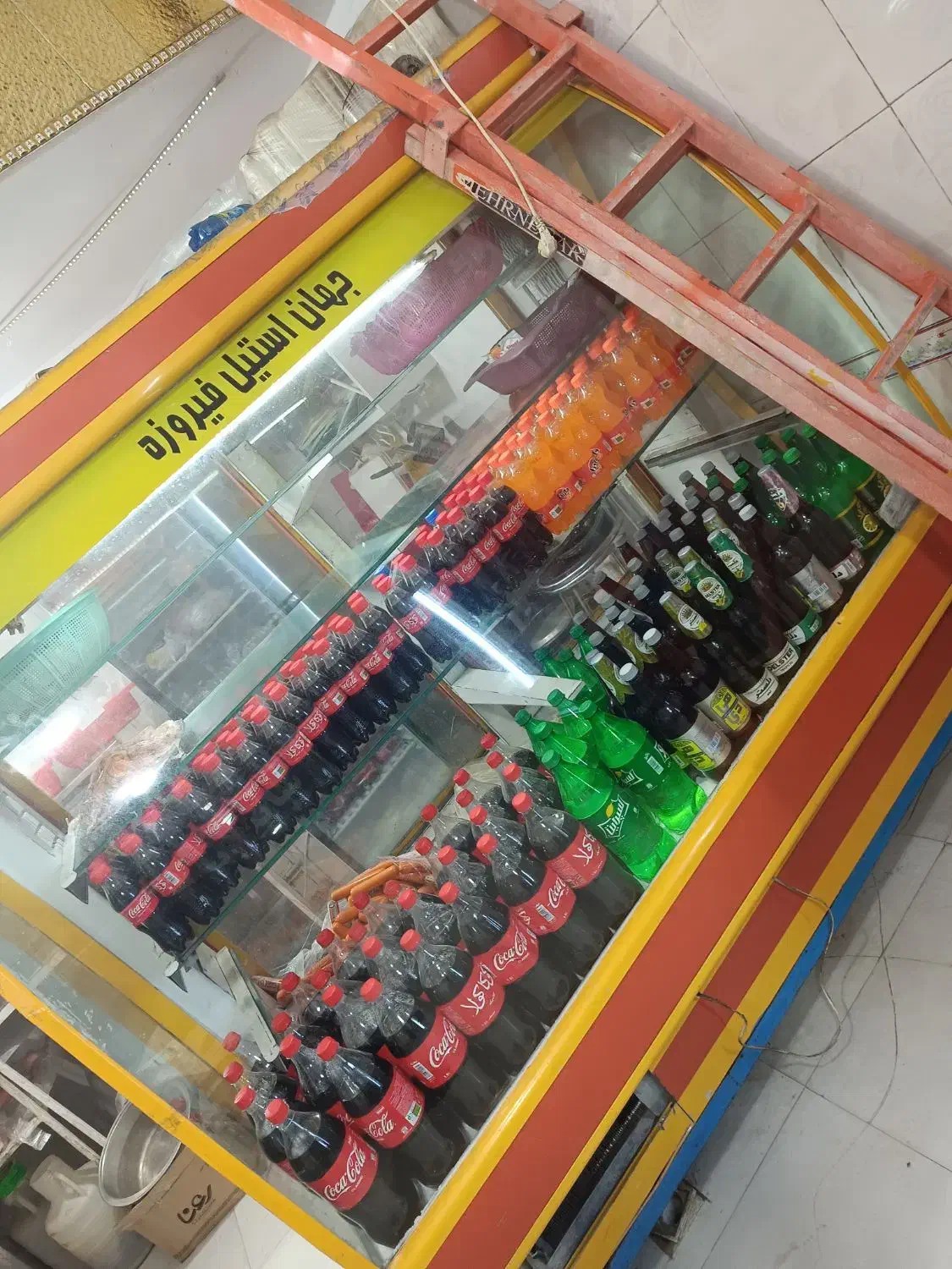 ساندویچی واگذاری|کافی‌شاپ و رستوران|زبرخان, |دیوار