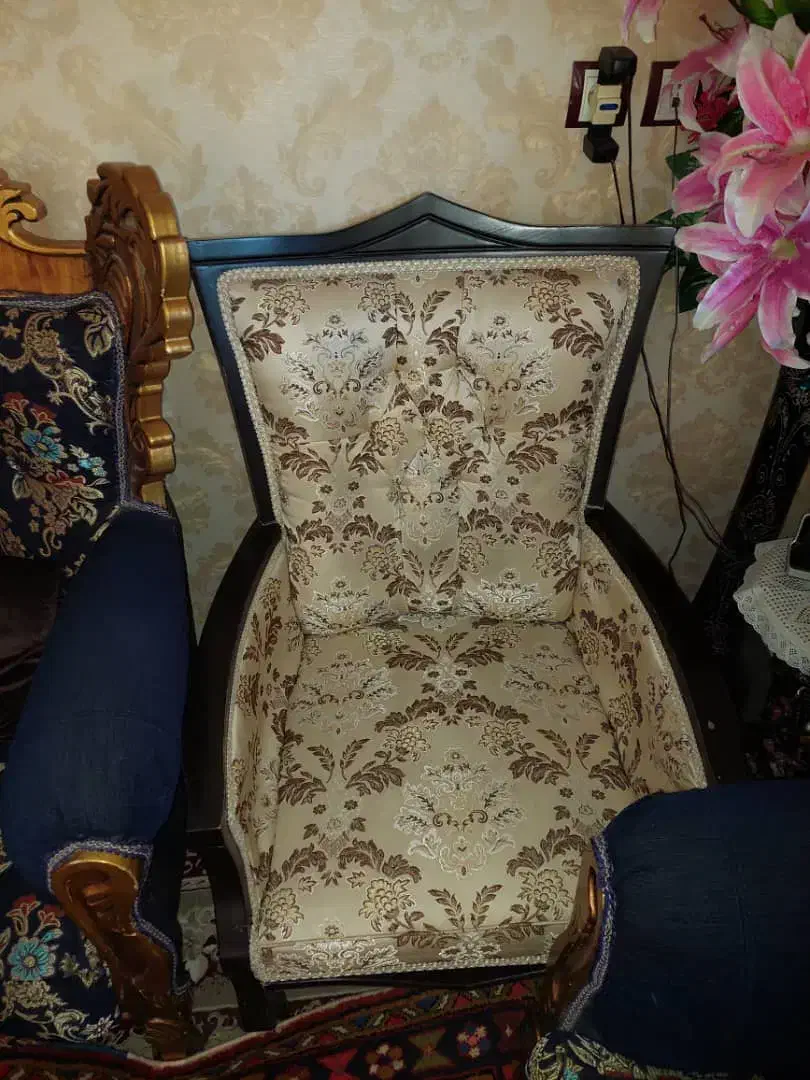 مبل نه نفری با سه عدد جلو مبلی|مبلمان خانگی و میز عسلی|اهر, |دیوار