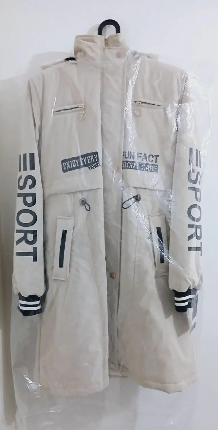 کاپشن دخترانه|لباس|قدس, شهر‌قدس|دیوار