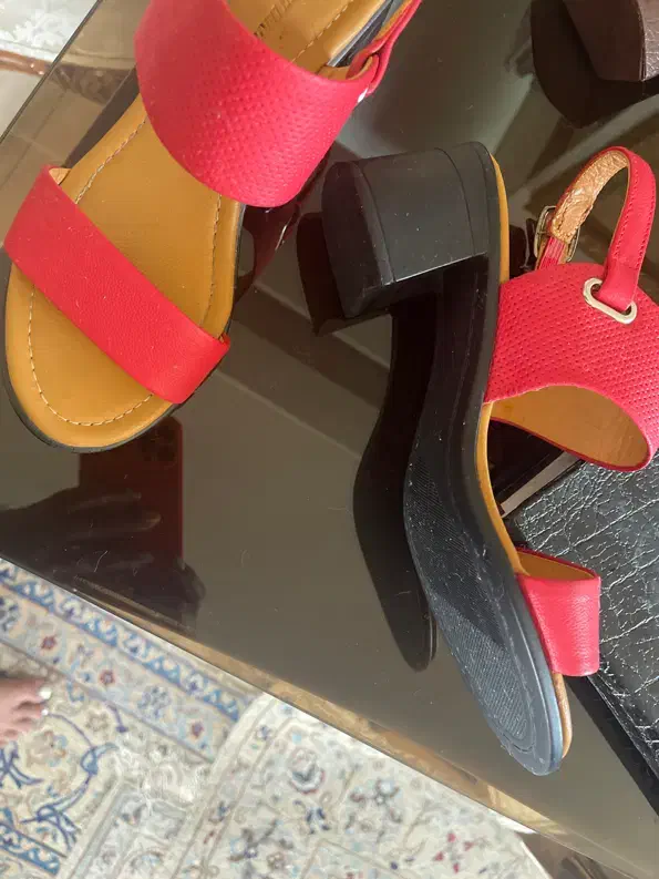 صندل نوین‌چرم سایز ۳۸|کیف، کفش، کمربند|اصفهان, سپاهان‌شهر|دیوار