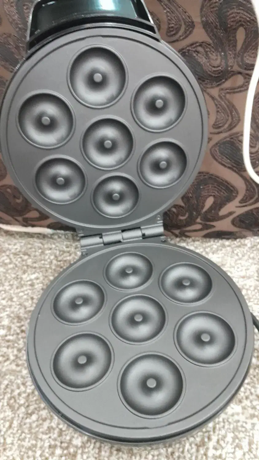 کتری ودونات برقی دارم برایه فروش|سماور، چایساز، قهوهساز|بندر دیر, |دیوار