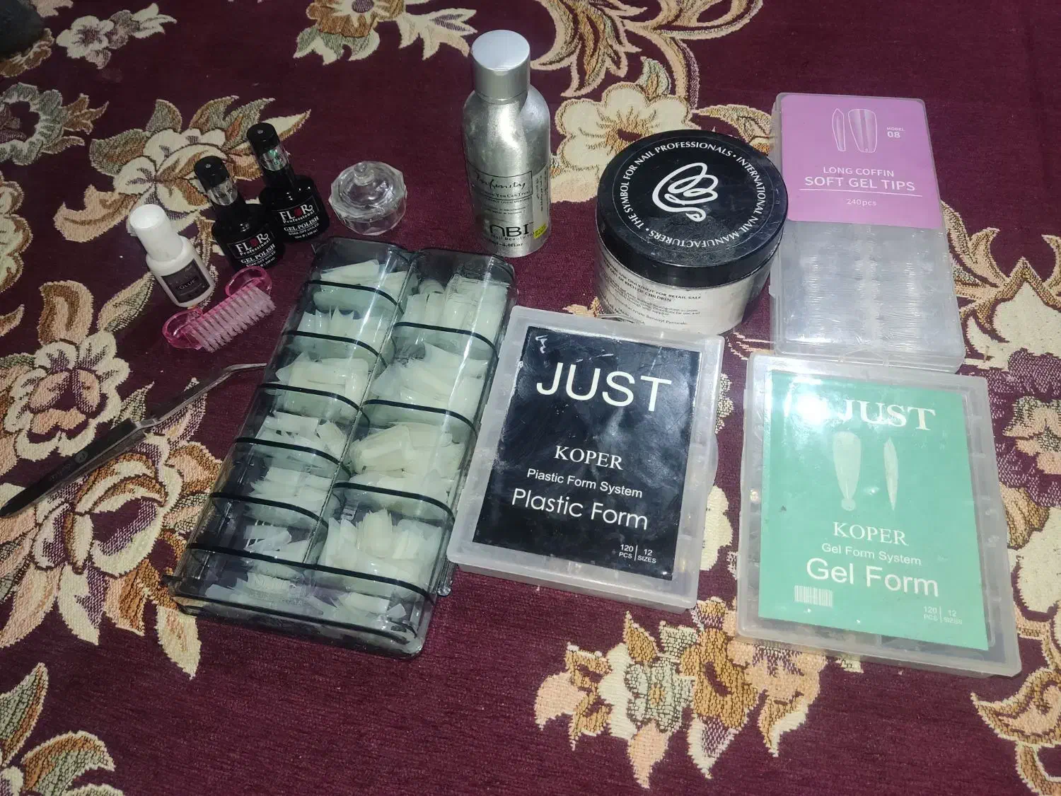 لوازم کاشت ناخن|آرایشی، بهداشتی، درمانی|فیروزآباد (فارس), |دیوار