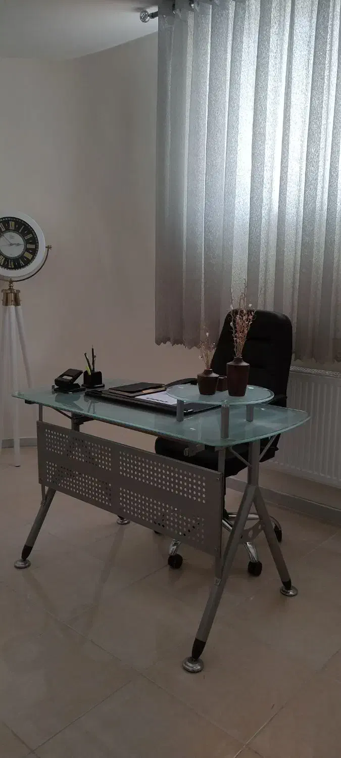 میز کامیپوتر|میز تحریر و کامپیوتر|فولادشهر, مسکن مهر فولادشهر|دیوار