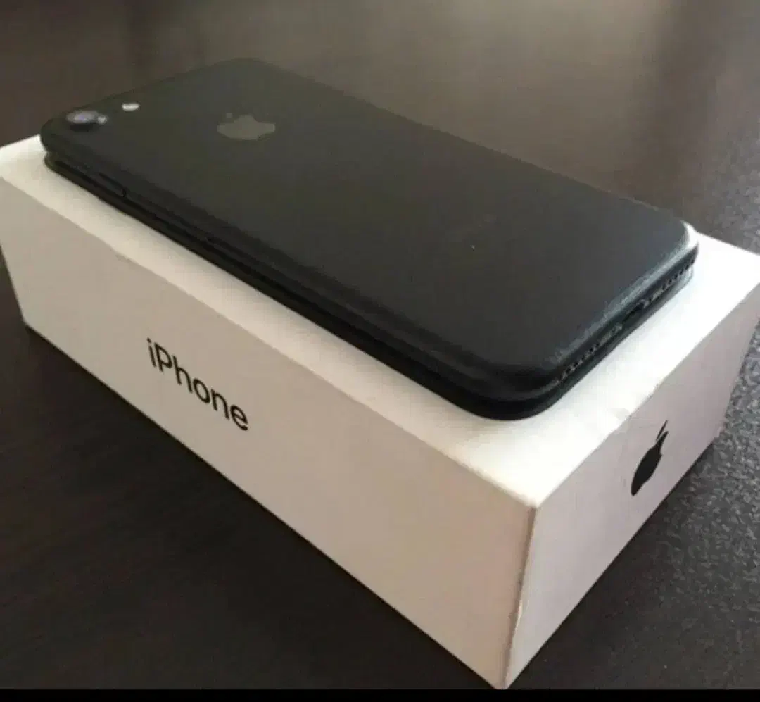 آیفون 7 پلاس ۱۲۸G|موبایل|تهران, امانیه|دیوار