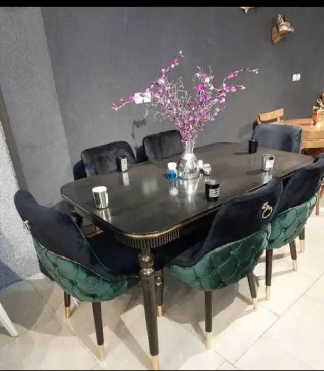 1فقط مهرگان جنس باکیفیت ارزان میفروشه زنده باد لر1|میز و صندلی غذاخوری|صدرا-فارس, فاز ۱|دیوار