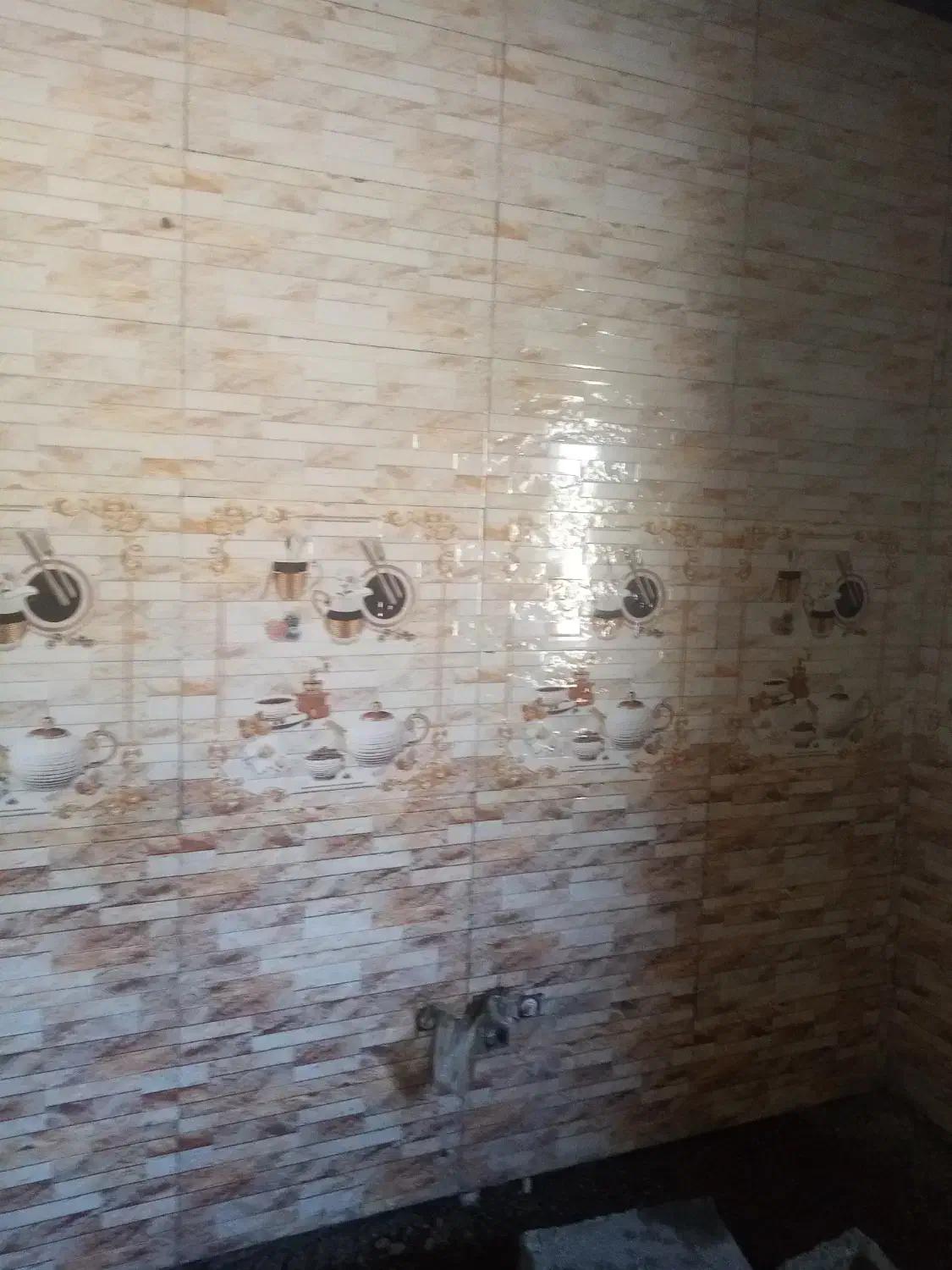 استا بنا تمام کار سرامیک دیوارچینی سیمان کار|خدمات پیشه و مهارت|ایرانشهر, |دیوار