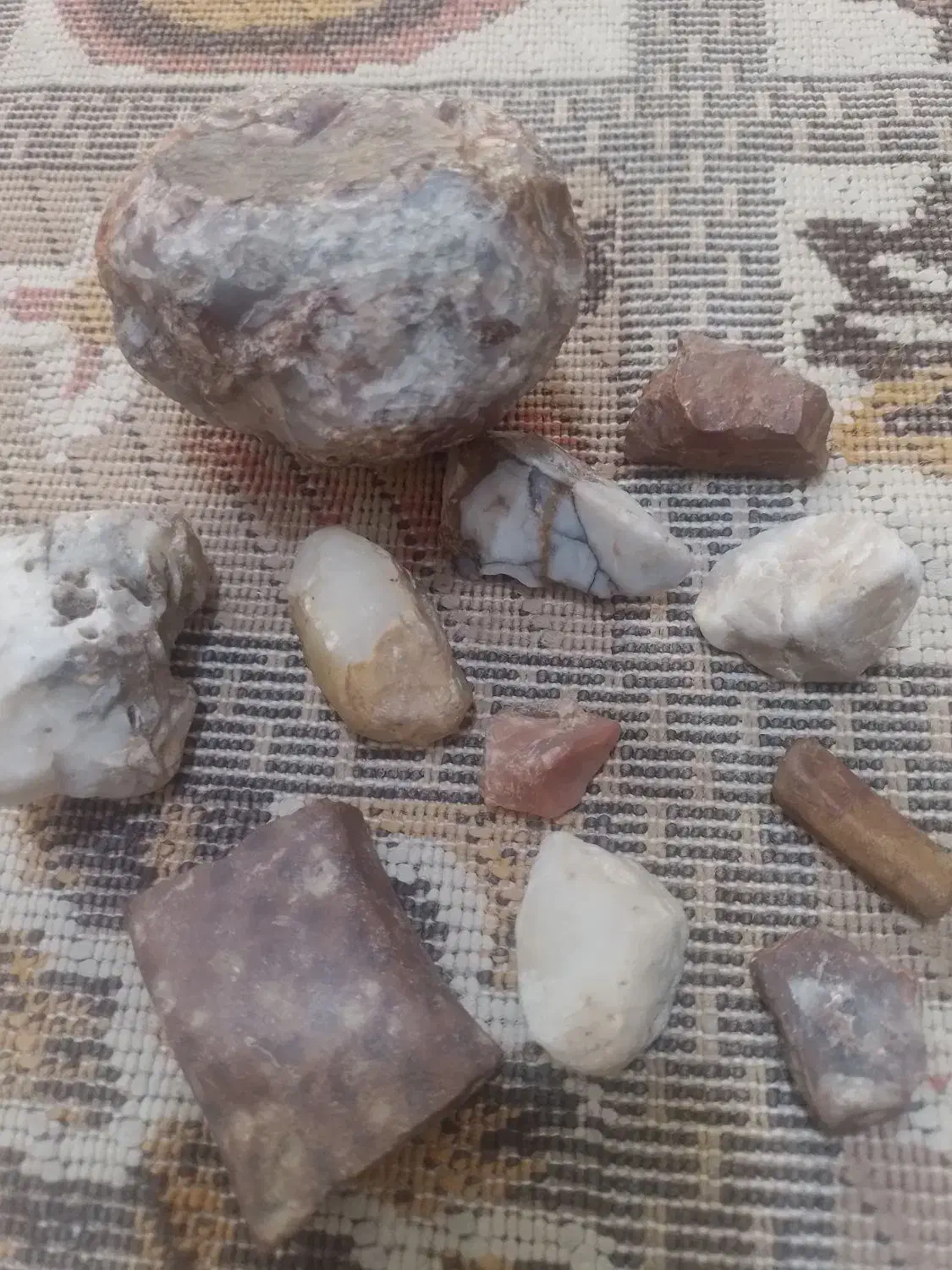 سنگ قیمتی|جواهرات|میانه, |دیوار