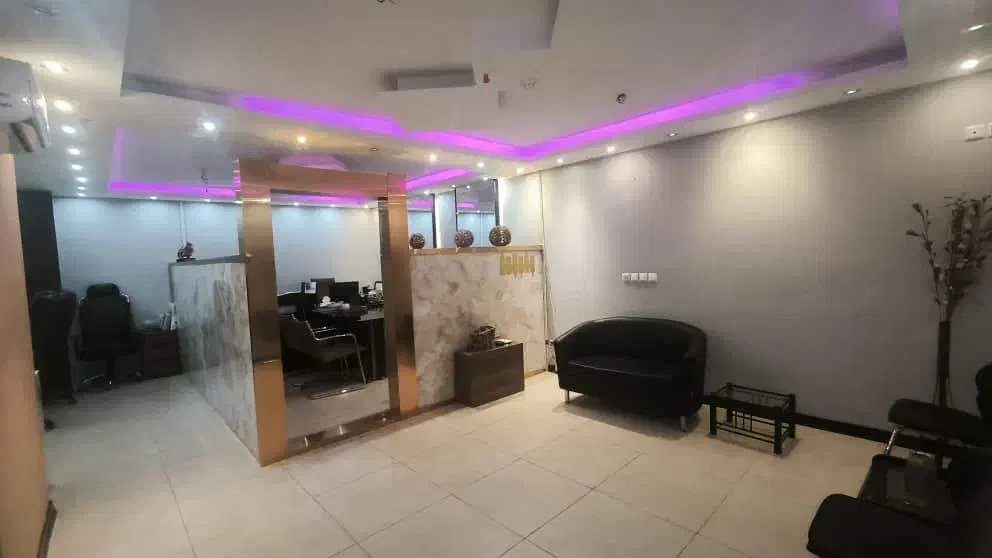 فروش و تهاتر دفترکار در چهارباغ خواجو|فروش دفتر کار، اتاق اداری، مطب|اصفهان, خواجو|دیوار