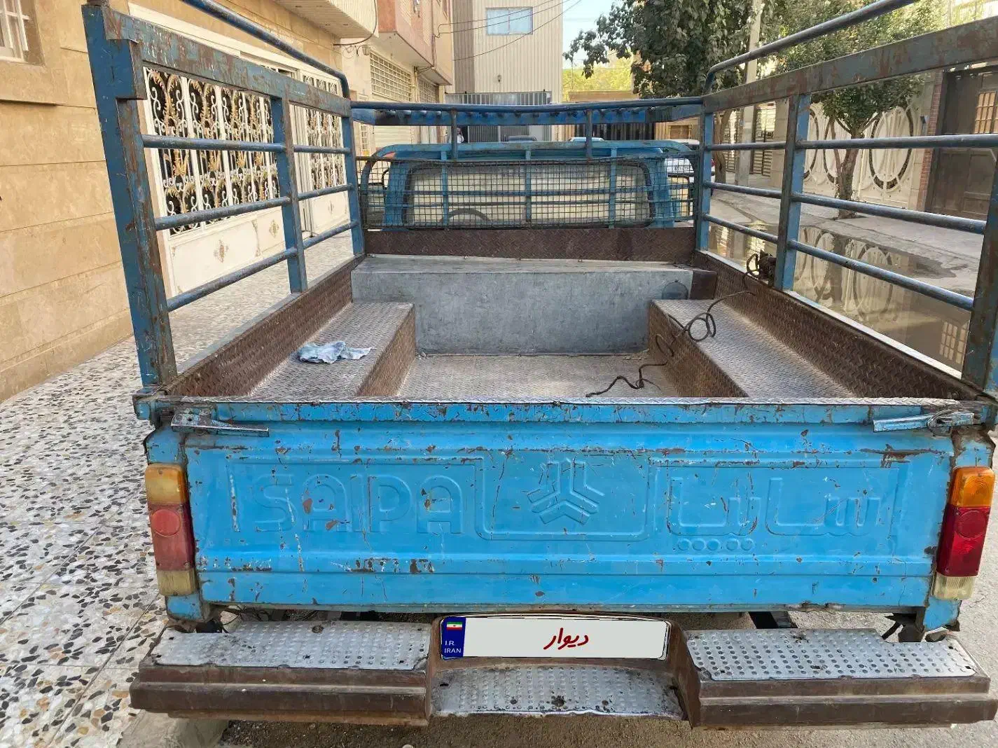 نیسان ۶۲|خودرو سواری و وانت|شاهین‌شهر, خانه کارگر|دیوار