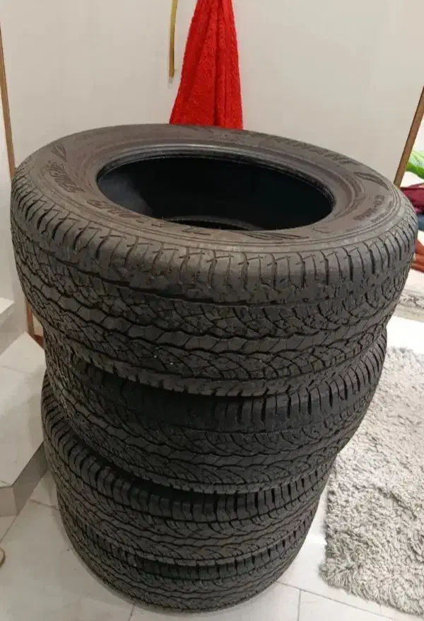 ۴ لاستیک کویر ۱۸  ۶۰  ۲۶۵ در حد ۸۰درصد|قطعات یدکی و لوازم جانبی|تهران, نگین غرب|دیوار