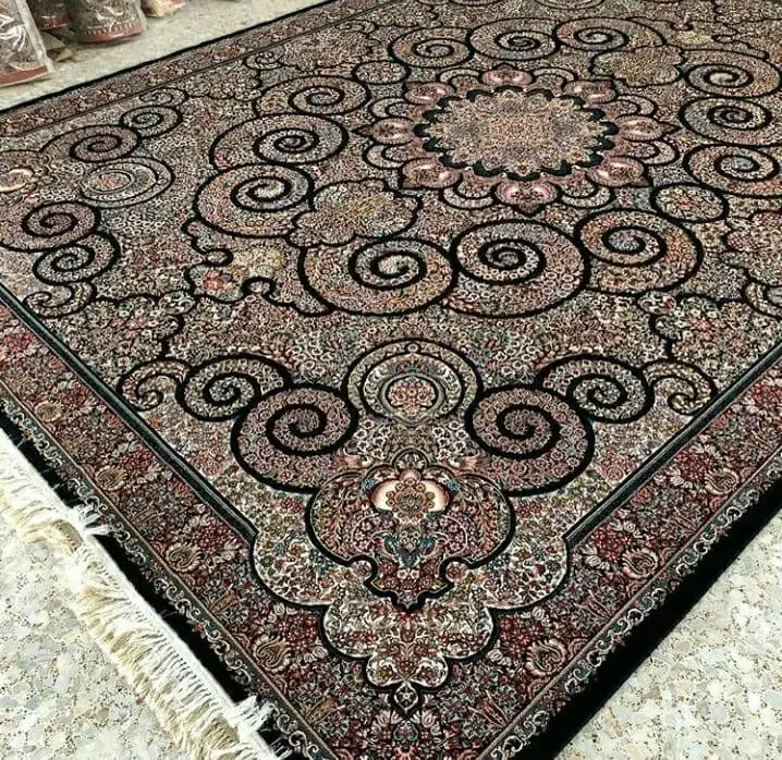 فرشای ۷۰۰شانه اصل از هر طرح ۴تخته|فرش|سنندج, |دیوار