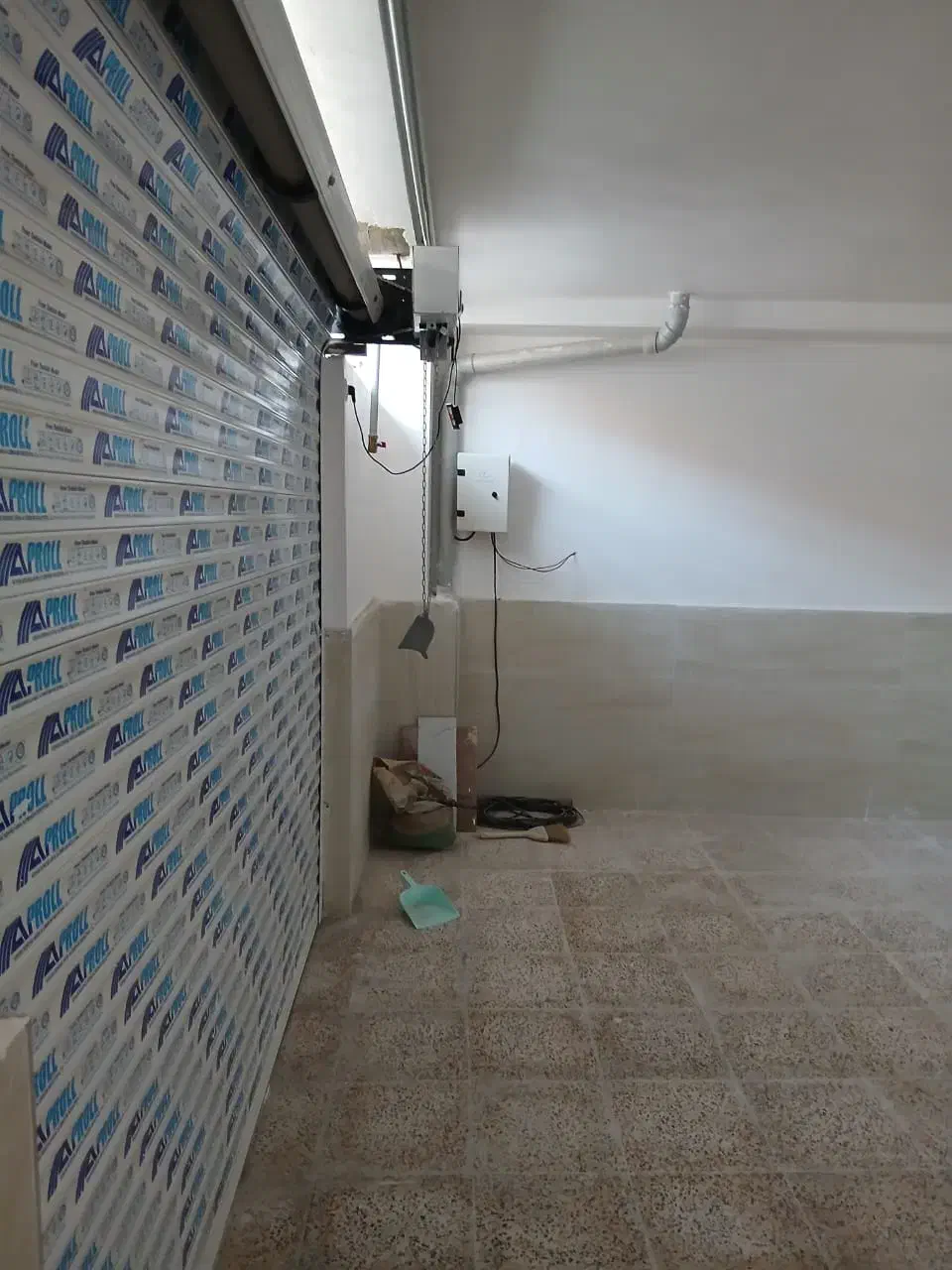 فروش تک واحدی خشک پول نیاز زیر قیمت|فروش آپارتمان|ساری, |دیوار