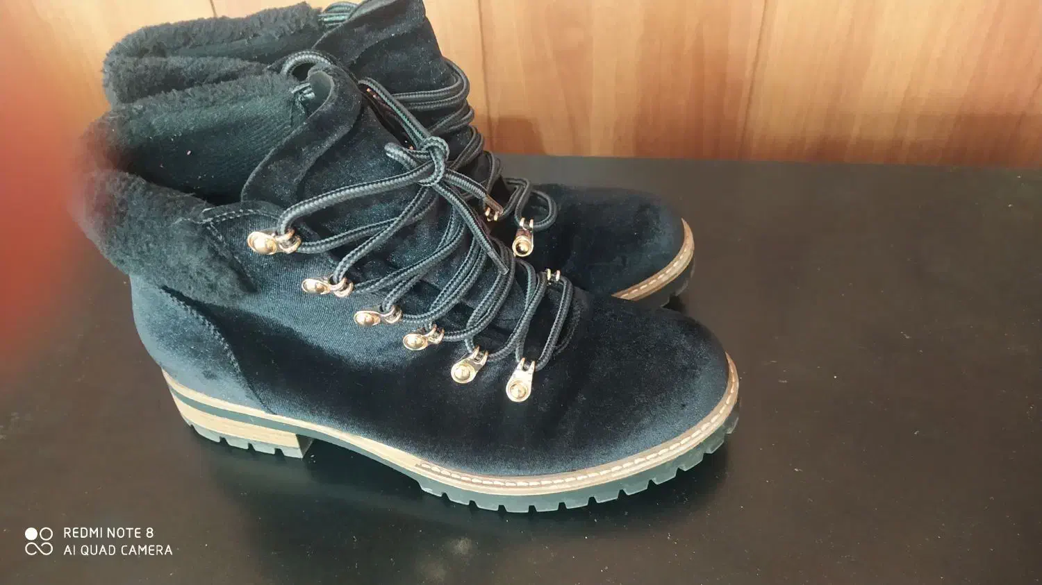 نیم بوت خارجی زنانه سایز ۴۰|کیف، کفش، کمربند|اصفهان, شیخ اشراق|دیوار