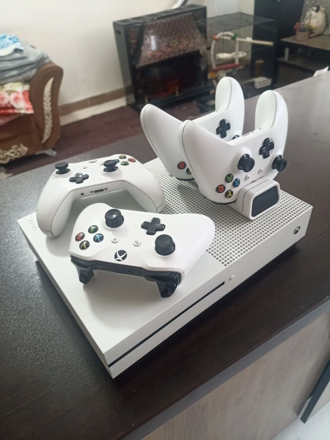 Xbox one s|کنسول، بازی ویدئویی و آنلاین|تهران, شهرک صادقیه|دیوار