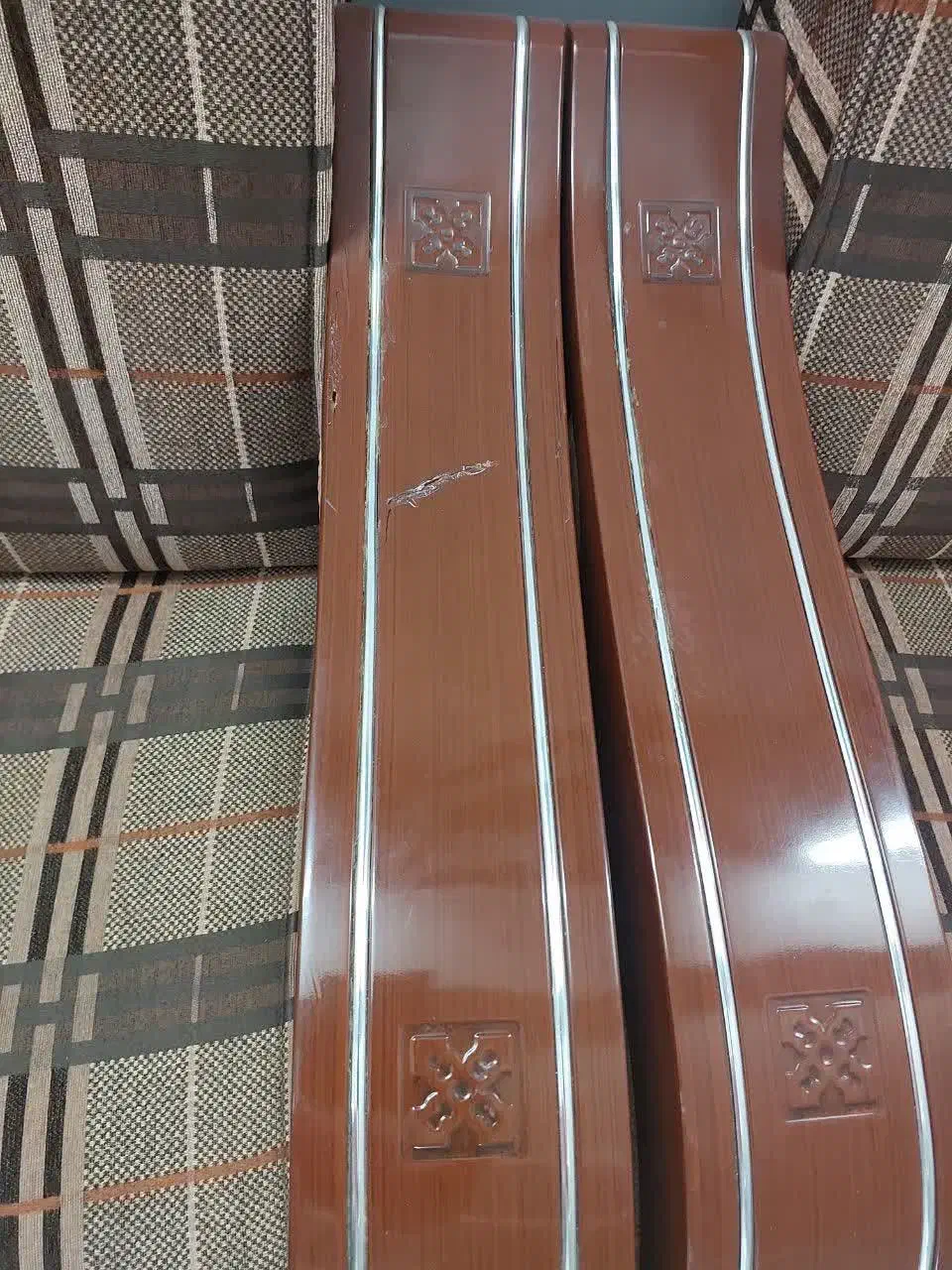 مبل راحتی شیک و تمیز|مبلمان خانگی و میز عسلی|قم, انسجام|دیوار