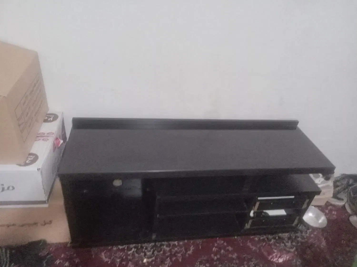 میز تلوزیونی تمیز کشو کوچیک ۲ تاس دراور آینه|میز تلویزیون|ری, تقی آباد|دیوار