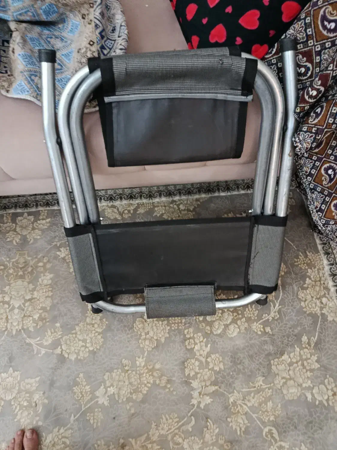 صندلی تاشو|صندلی و نیمکت|تاکستان, |دیوار