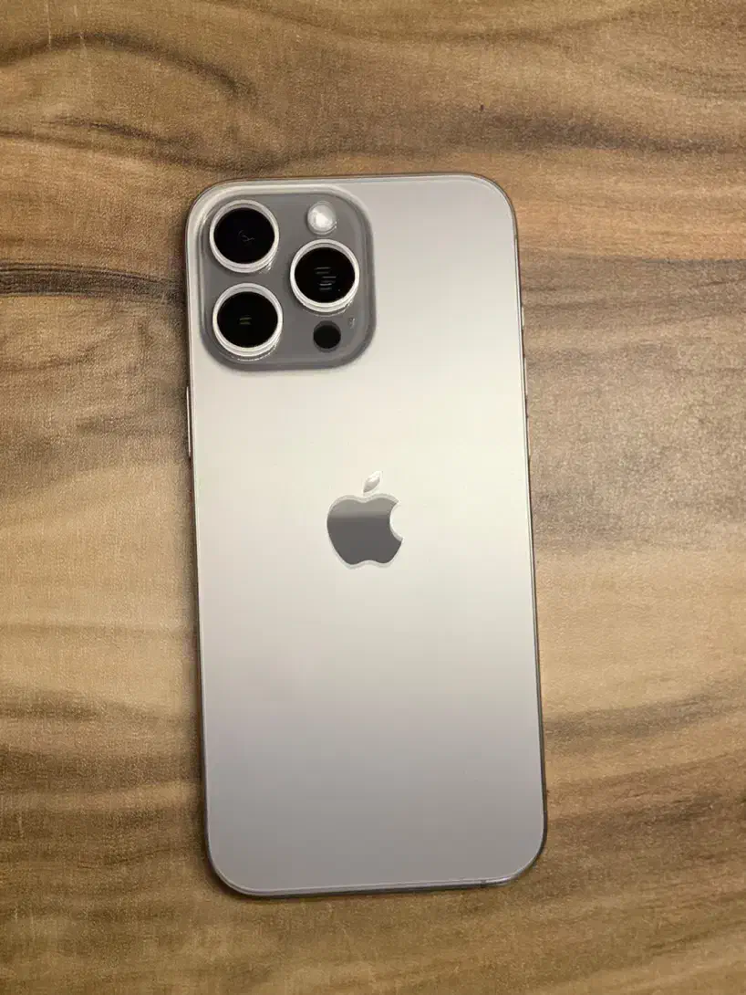 ایفون ۱۶ پرومکس iphone 16 promax zza 256|موبایل|تهران, آرژانتین|دیوار