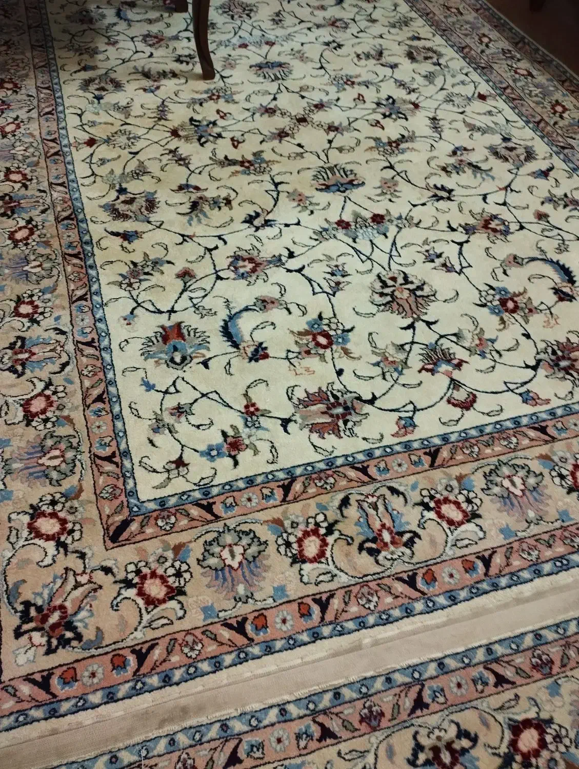 فرش دستبافت|فرش|گلبهار, شهر جدید گلبهار|دیوار