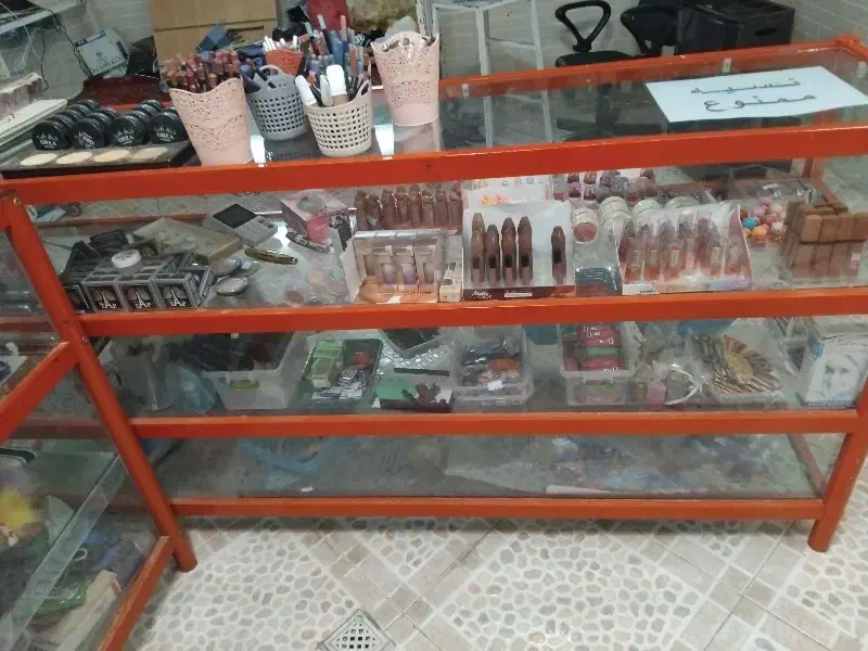 کلیه وسایل مغازه به قیمت فاکتور به فروش میرسد|فروشگاه و مغازه|هشتگرد, سیف آباد|دیوار