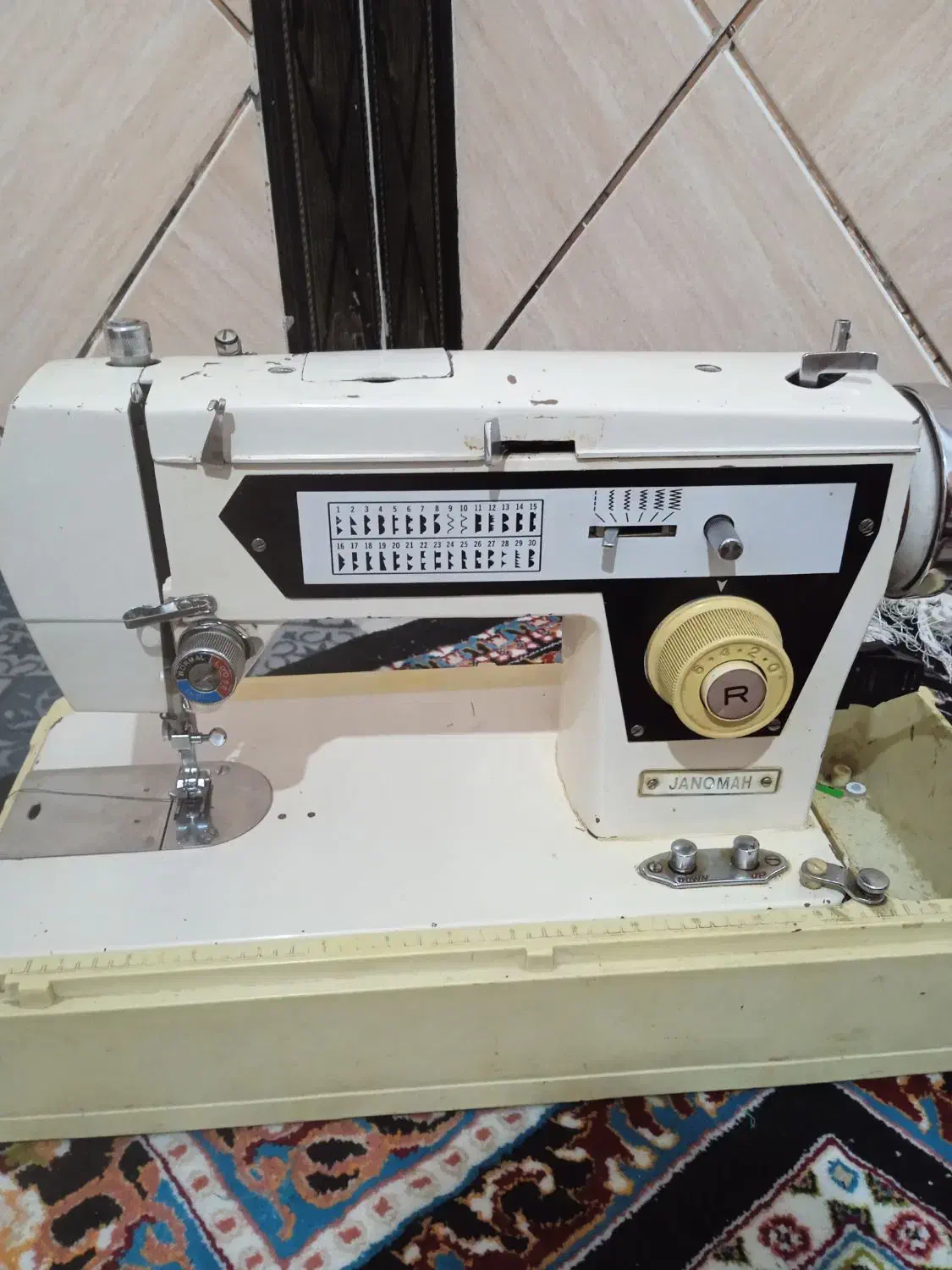 چرخ خیاطی|چرخ خیاطی و ریسندگی|کهنوج, |دیوار