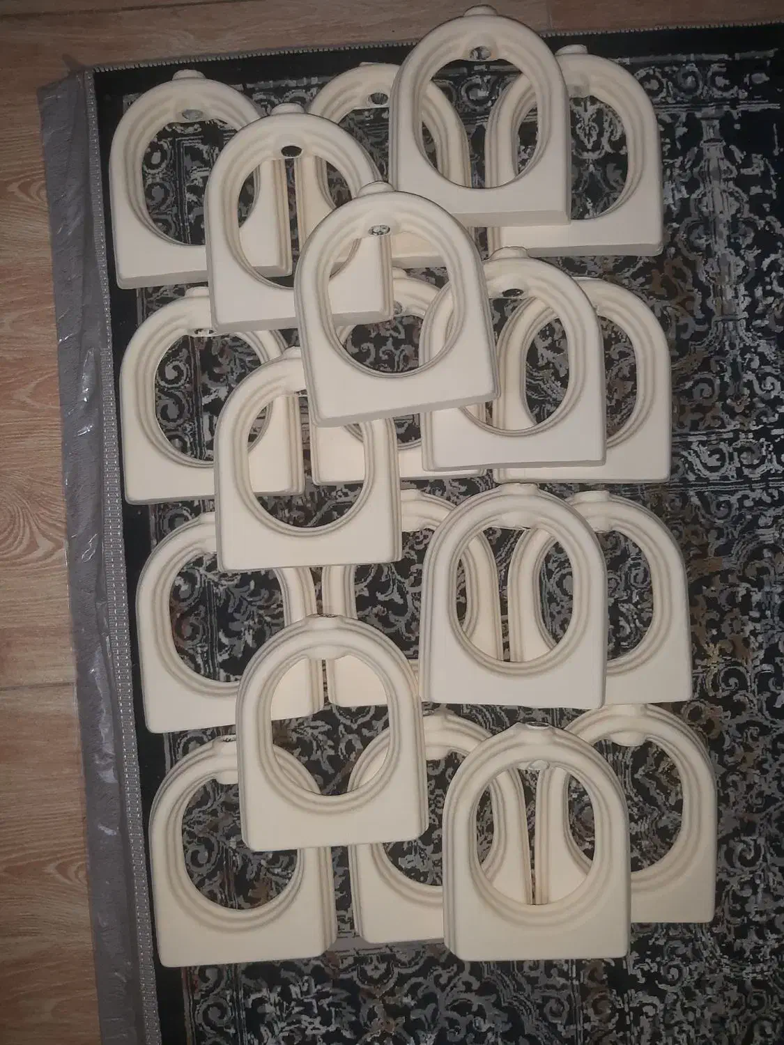 گلدان|گل و گیاه طبیعی|اصفهان, هزارجریب|دیوار