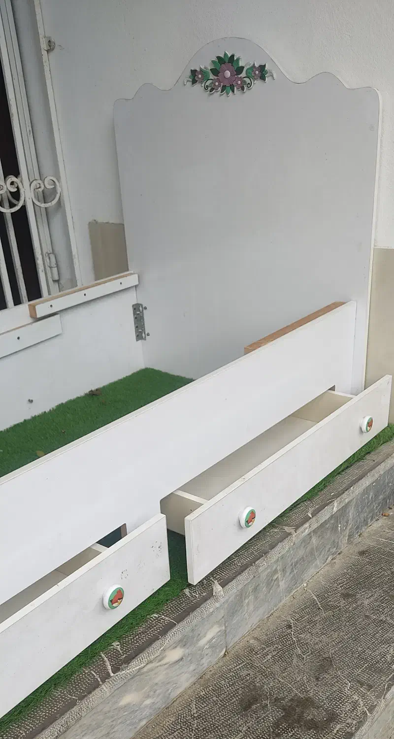 تخت و کمد|تخت و سرویس خواب|رامسر, |دیوار