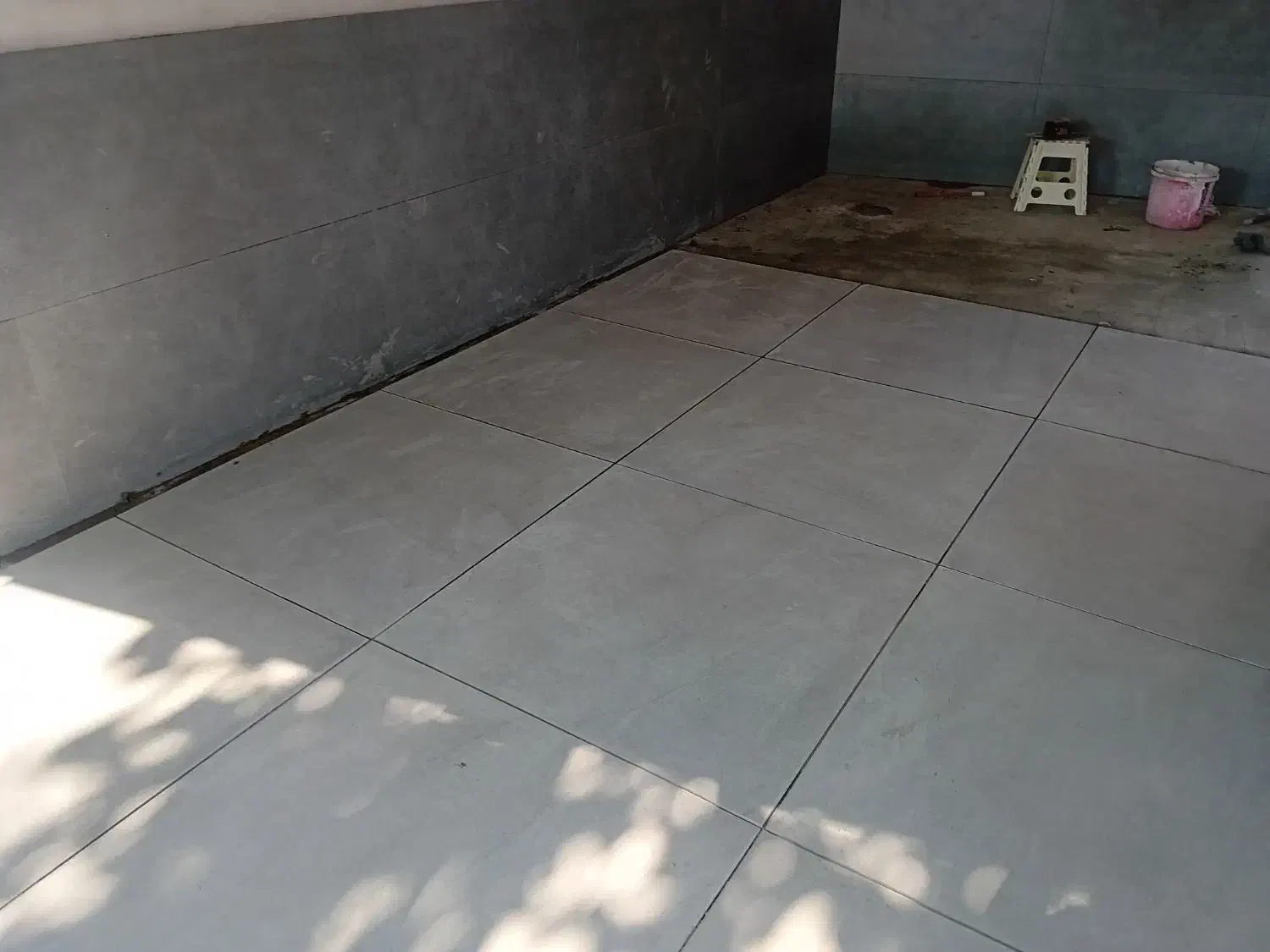 کاشی کاری و سرامیک کاری|خدمات پیشه و مهارت|ساری, |دیوار