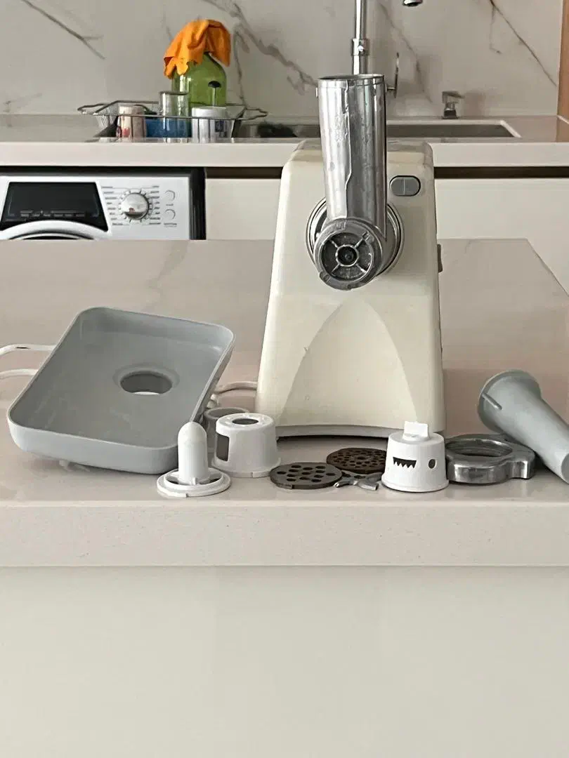 چرخ گوشت|سایر لوازم برقی|قم, بکایی|دیوار