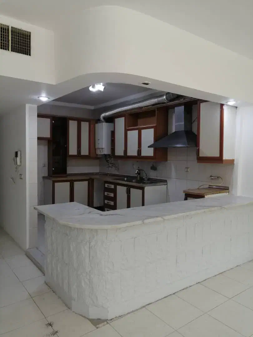 رهن واحد دروازه قرآن|اجارهٔ آپارتمان|شیراز, شهرک گلشن|دیوار